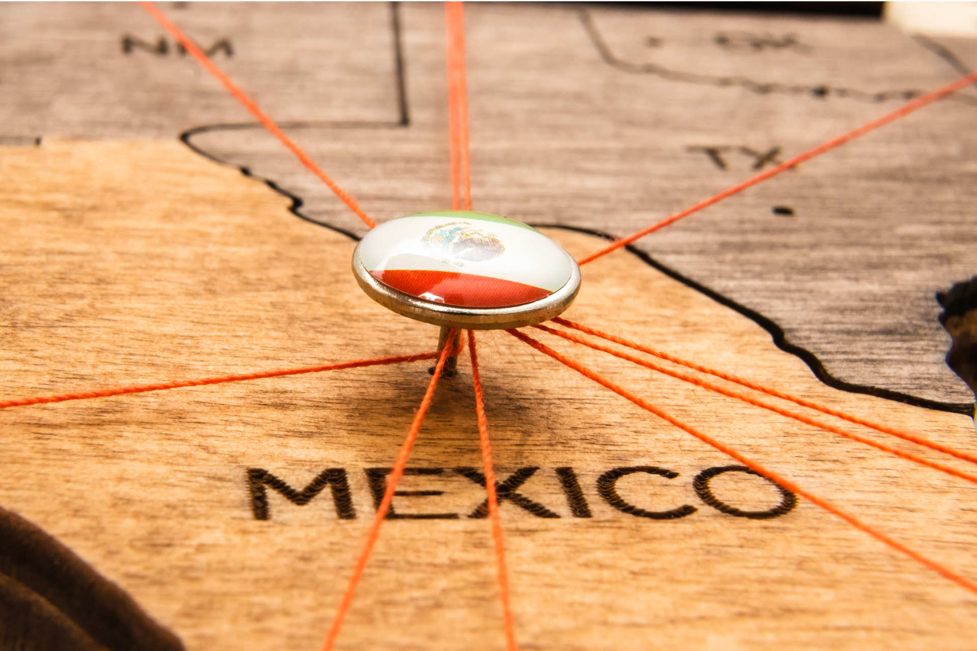 Navigating Cross-Border Logistics: How Southwestern Industrial Ensures Smooth Freight Handling Between the US and Mexico